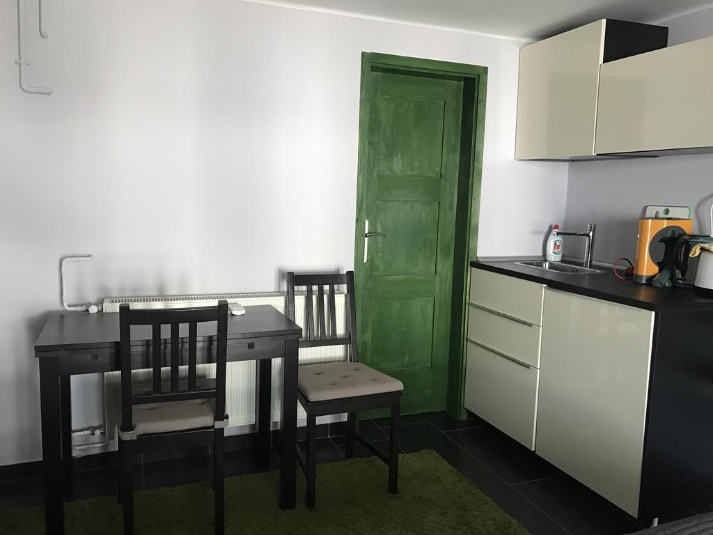 Hullam Apartman 발라톤엘 외부 사진
